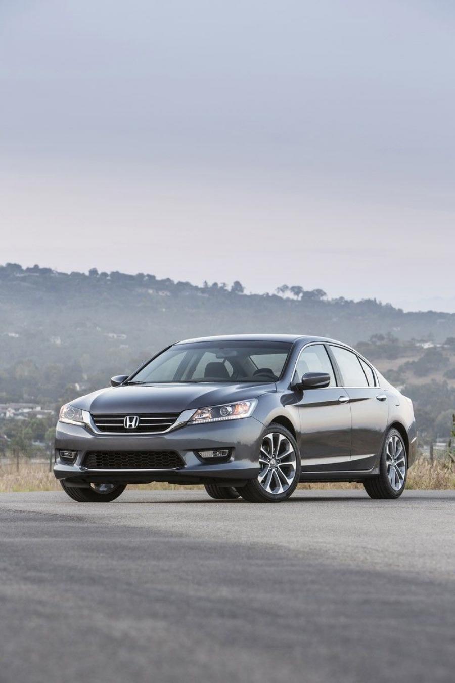  Honda Accord Sport Sedan 2013 года  (фото 74 из 147)